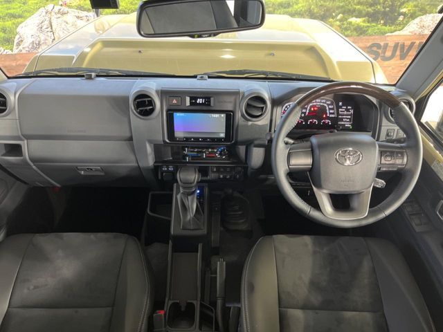 LANDCRUISER 70