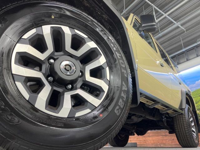 LANDCRUISER 70