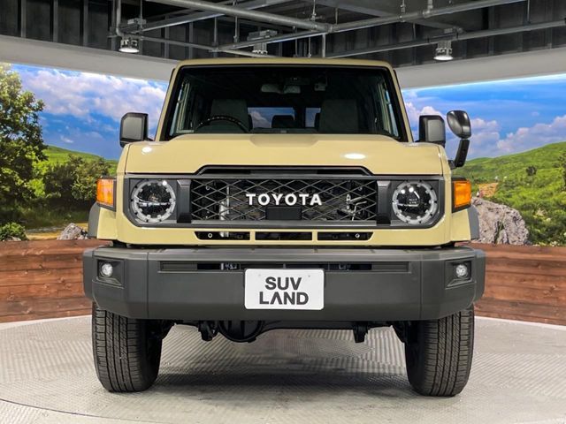 LANDCRUISER 70