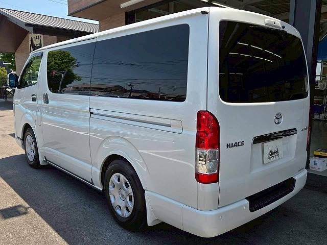 HIACE van 4WD