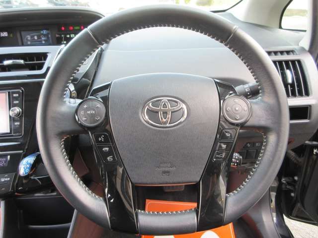 PRIUS Alpha