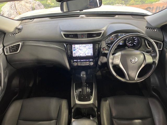 X-TRAIL 2WD