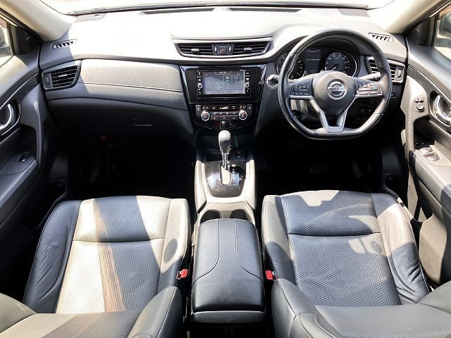 X-TRAIL 2WD