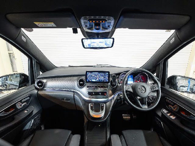 MERCEDES BENZ V class