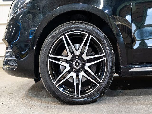 MERCEDES BENZ V class