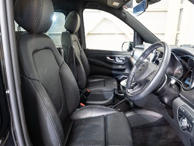 MERCEDES BENZ V class