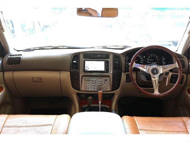 LANDCRUISER wagon