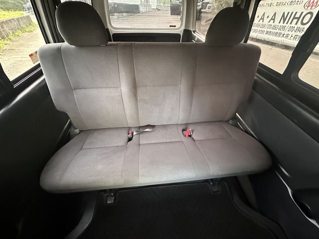 HIACE van 2WD