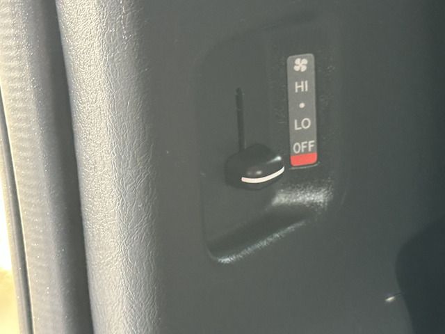 HIACE van 2WD