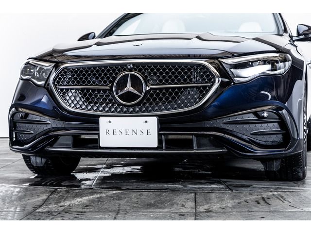MERCEDES BENZ E-Class sedan