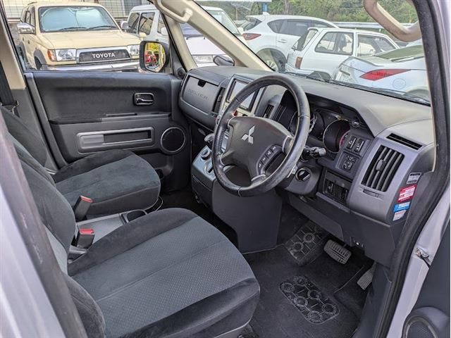 DELICA D:5 4WD