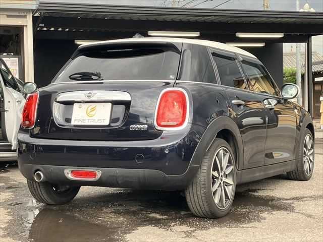 MINI COOPER 5DOOR