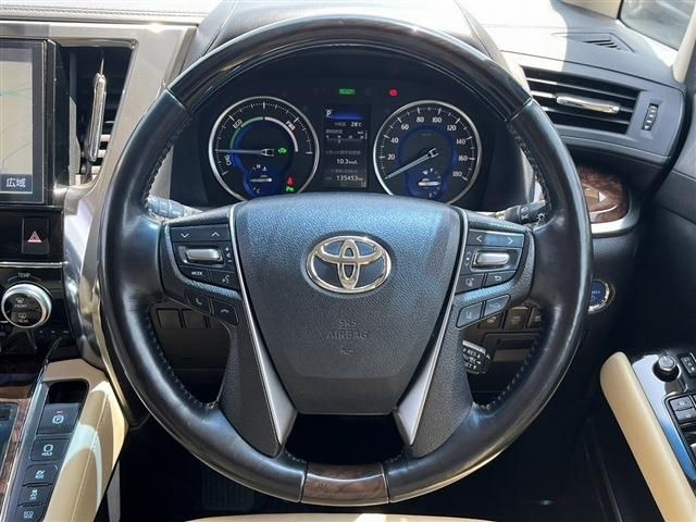 ALPHARD hybrid 4WD