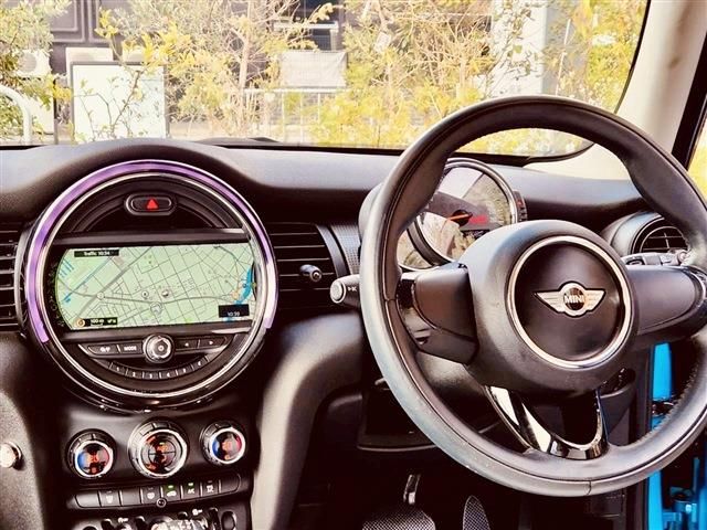 BMW MINI COOPER 5DOOR