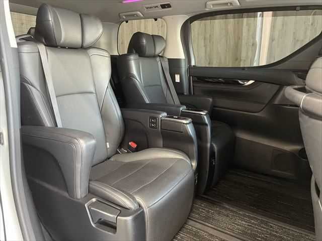 ALPHARD hybrid 4WD