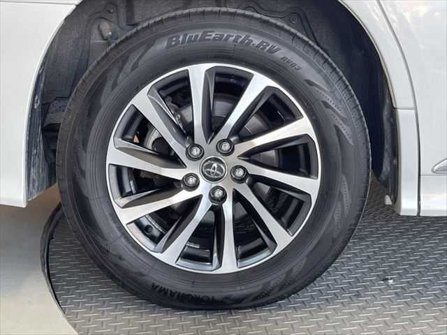 ALPHARD hybrid 4WD