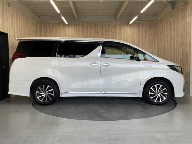 ALPHARD hybrid 4WD