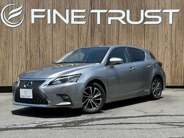 LEXUS CT200h