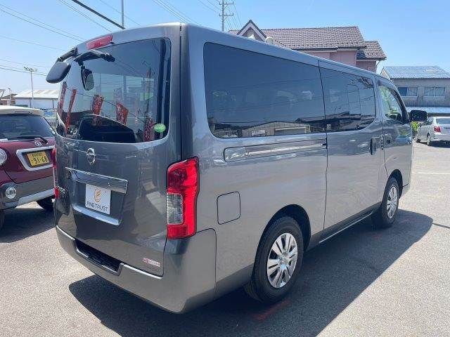 NV350 CARAVAN 4WD