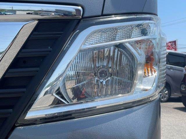 NV350 CARAVAN 4WD