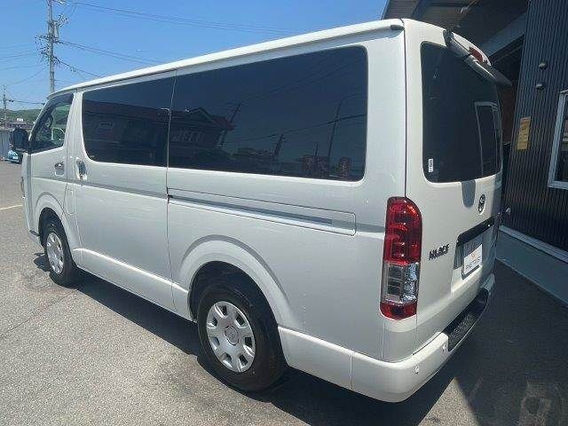 HIACE van 4WD