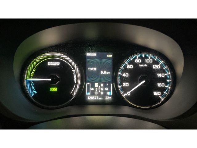 OUTLANDER PHEV