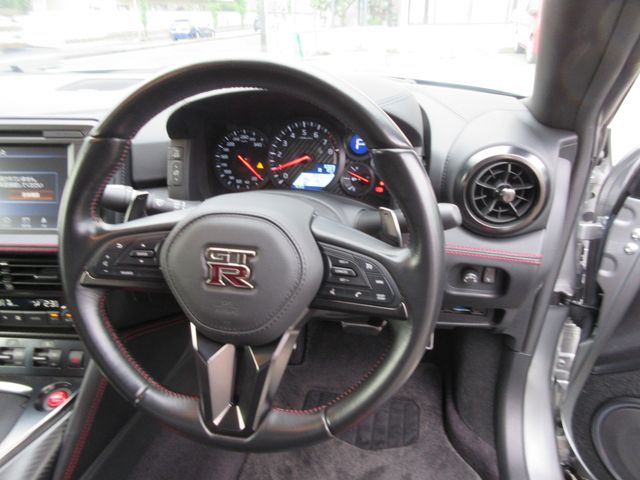 GT-R