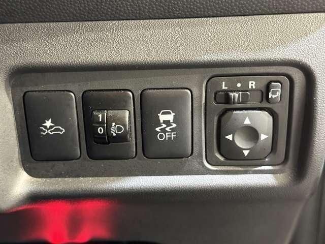 MIRAGE hatchback