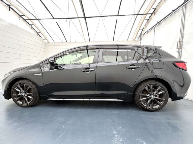 COROLLA TOURING HYBRID