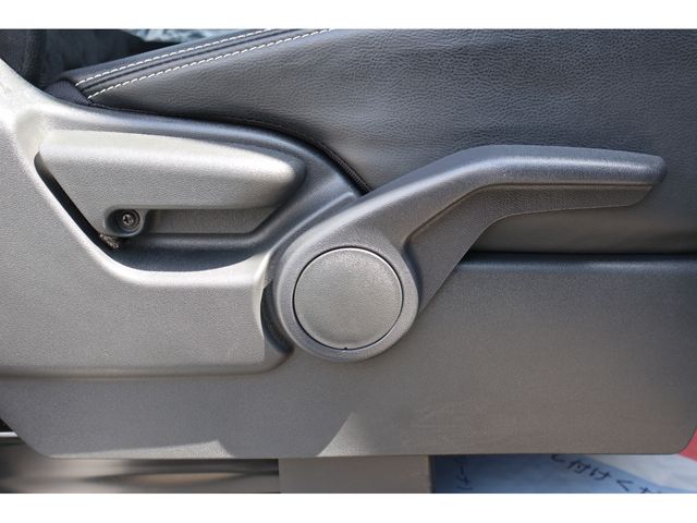 DELICA MINI
