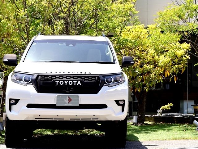 LANDCRUISER PRADO