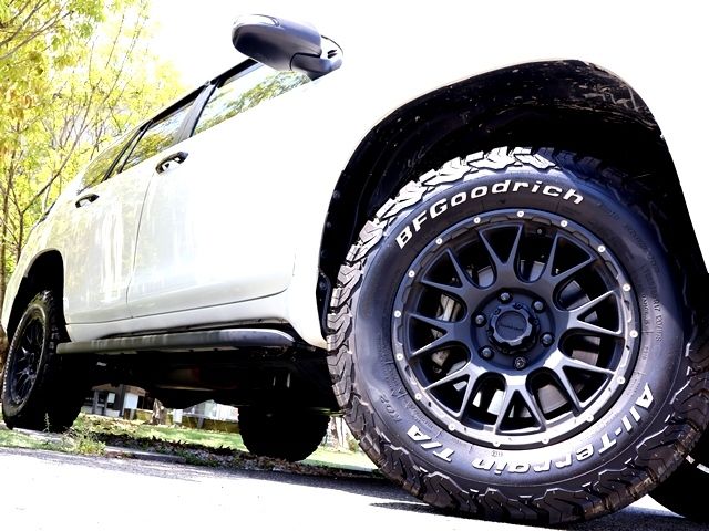 LANDCRUISER PRADO