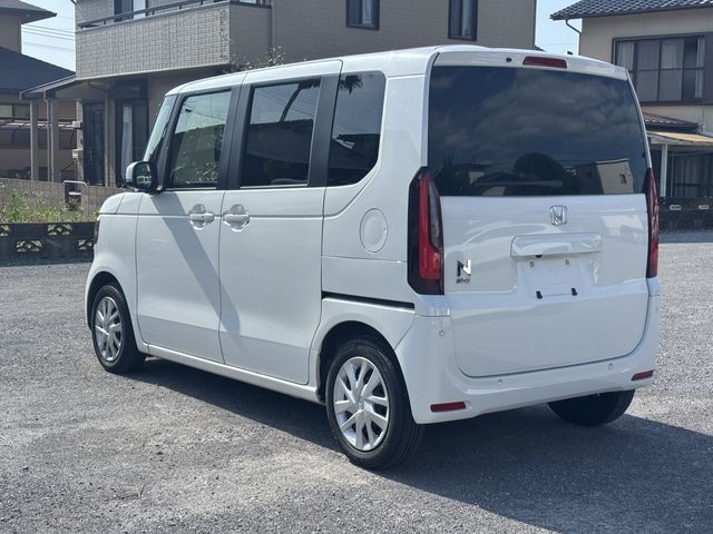 N BOX