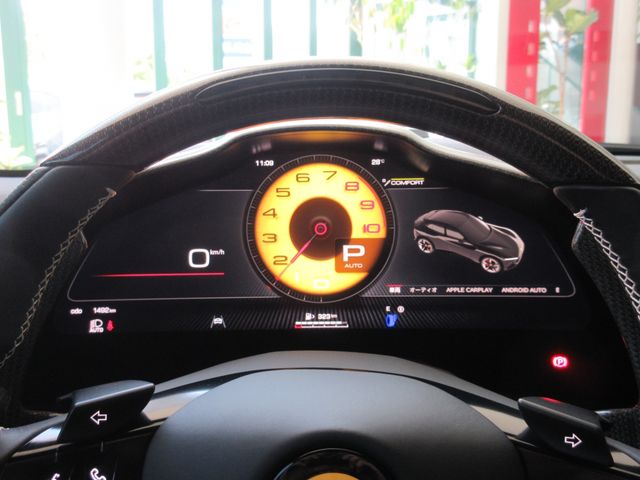 FERRARI Purosangue