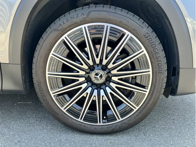 MERCEDES BENZ GLB