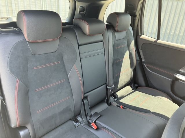 MERCEDES BENZ GLB