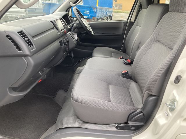HIACE van 2WD