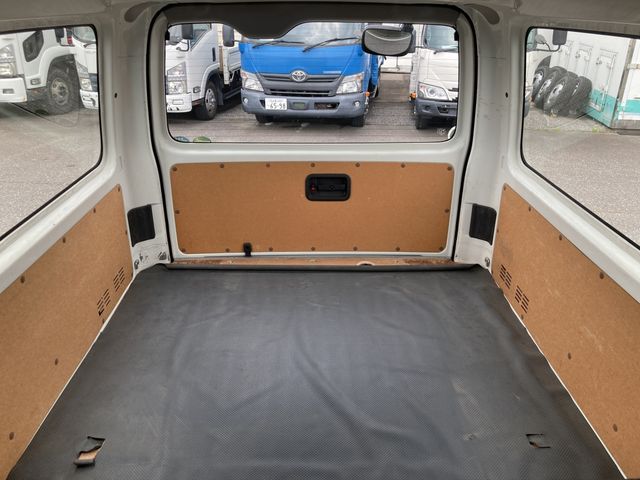 HIACE van 2WD