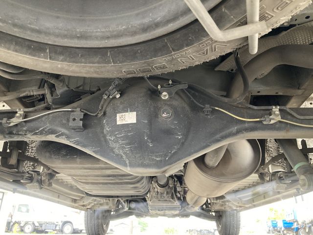 HIACE van 2WD