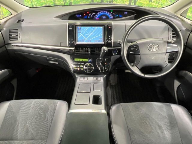 ESTIMA HYBRID 4WD