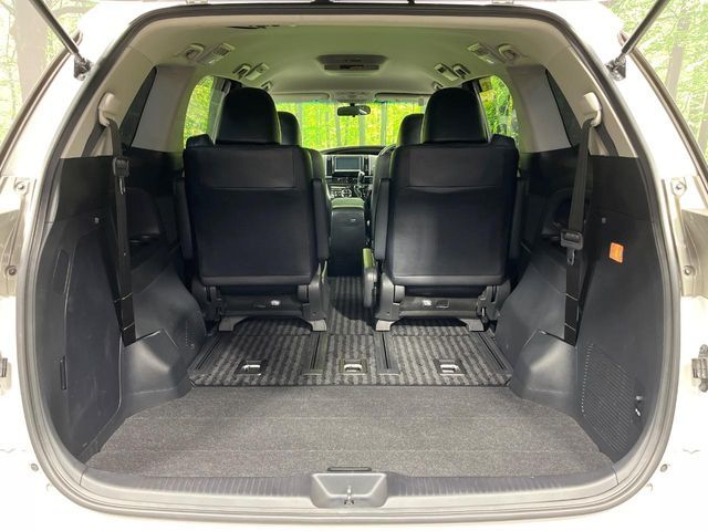 ESTIMA HYBRID 4WD