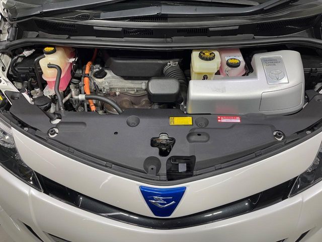 ESTIMA HYBRID 4WD