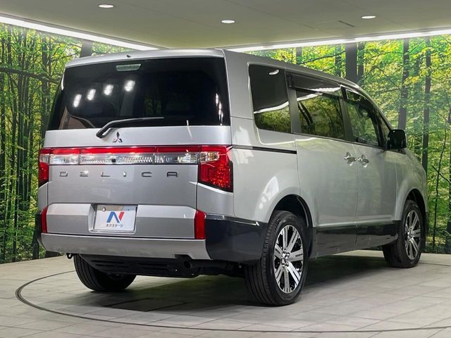 DELICA D:5 4WD