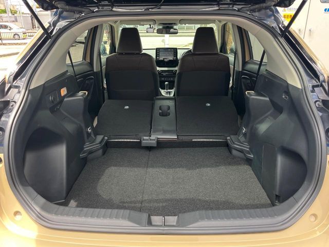 YARIS CROSS HYBRID