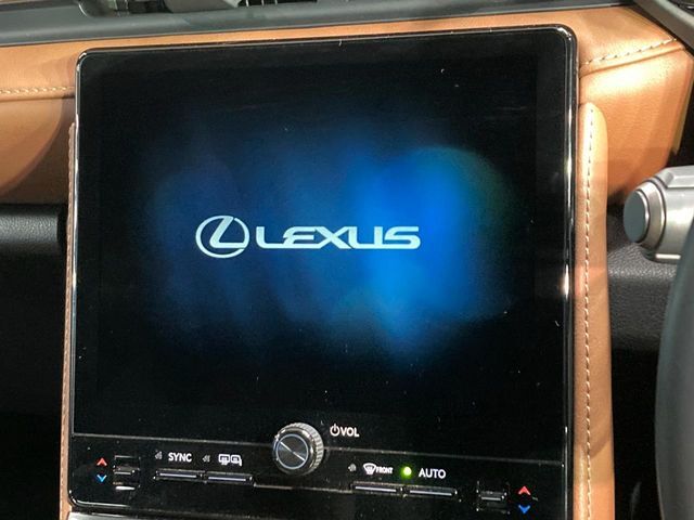 LEXUS LBX