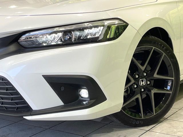 CIVIC hatchback