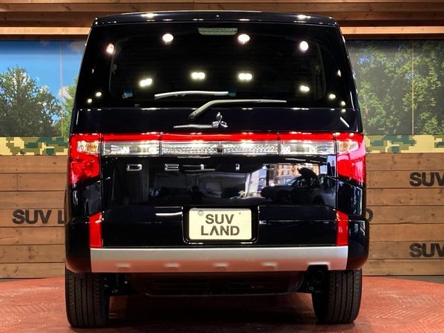 DELICA D:5 4WD