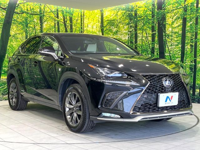LEXUS NX300h