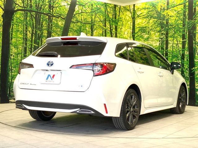COROLLA TOURING HYBRID