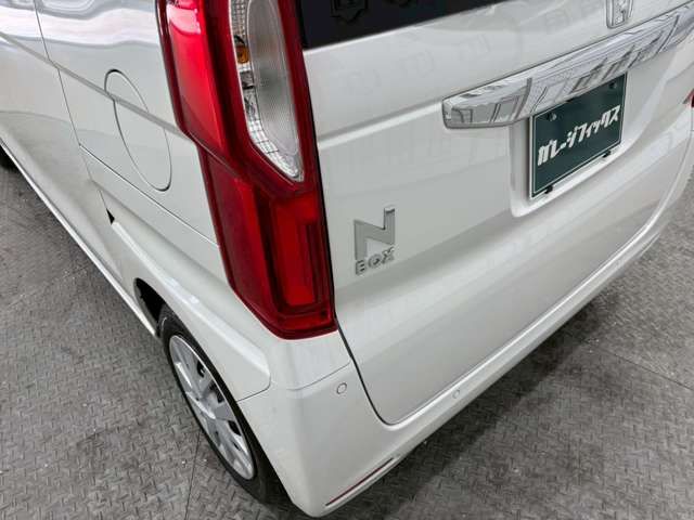 N BOX